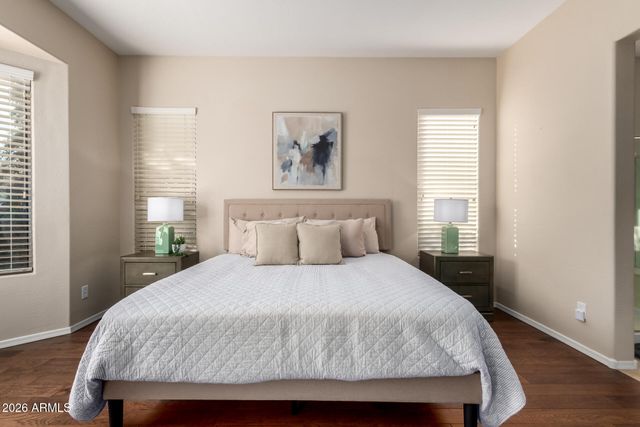 12725 W DALE Lane, Peoria, AZ 85383