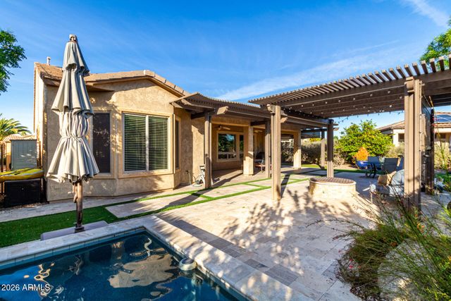 12725 W DALE Lane, Peoria, AZ 85383