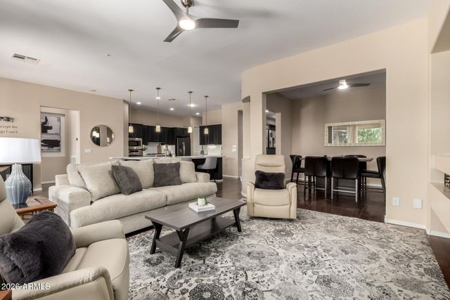 12725 W DALE Lane, Peoria, AZ 85383