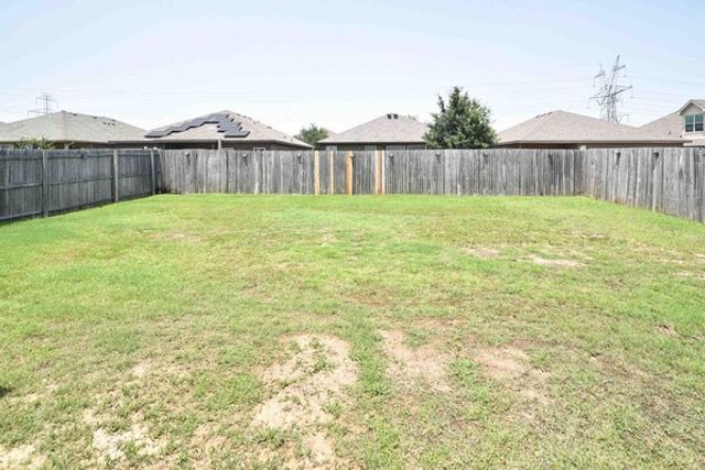 1077 Meadow Scape Drive, Fort Worth, TX 76028