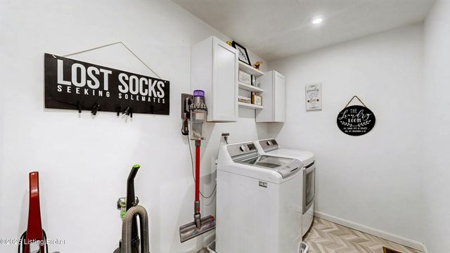 151 Blue Ridge Cir, Mt Washington, KY 40047