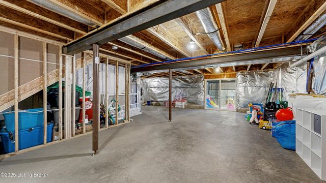 151 Blue Ridge Cir, Mt Washington, KY 40047