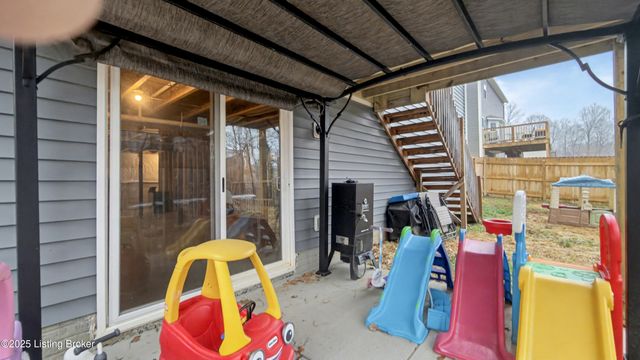 151 Blue Ridge Cir, Mt Washington, KY 40047