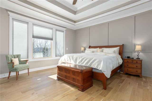 25137 W 105th Terrace, Olathe, KS 66061