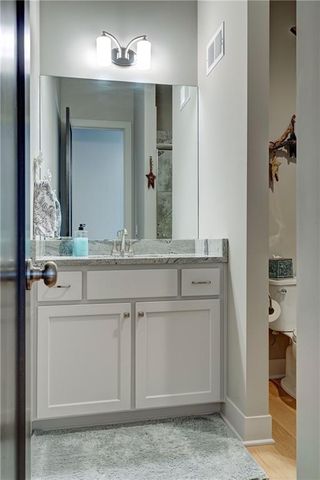 25137 W 105th Terrace, Olathe, KS 66061