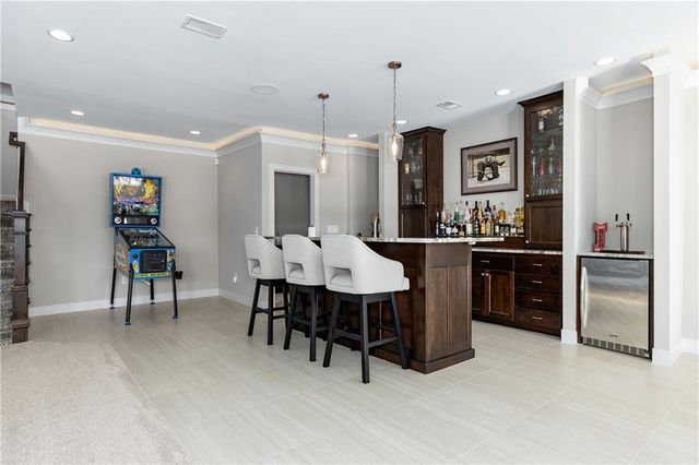 25137 W 105th Terrace, Olathe, KS 66061