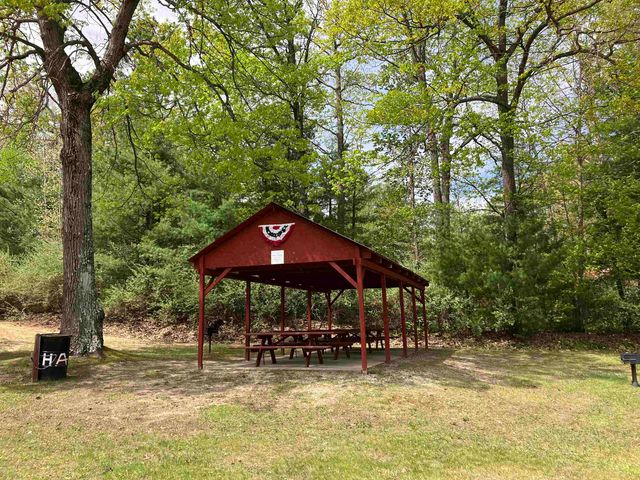 4886 Maplewood Street, Harrison, MI 48625