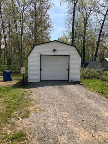 4886 Maplewood Street, Harrison, MI 48625