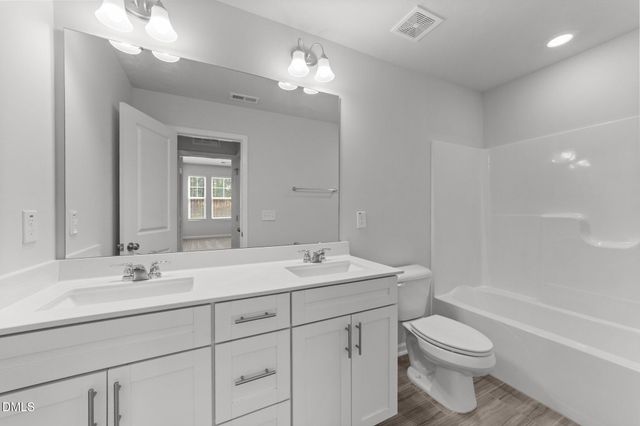 156 Velvet Rdg Way, Garner, NC 27529