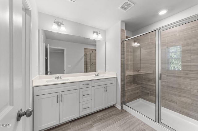 156 Velvet Rdg Way, Garner, NC 27529