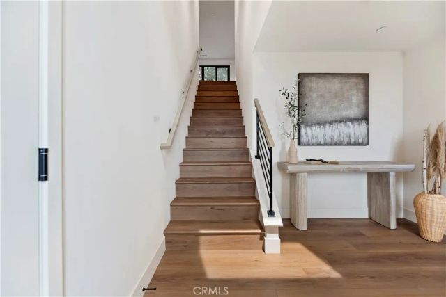 969 N Staley, Los Angeles, CA 90042