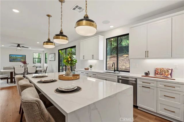 969 N Staley, Los Angeles, CA 90042