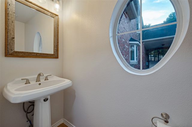 6565 Shoreline Drive, Little Elm, TX 75068