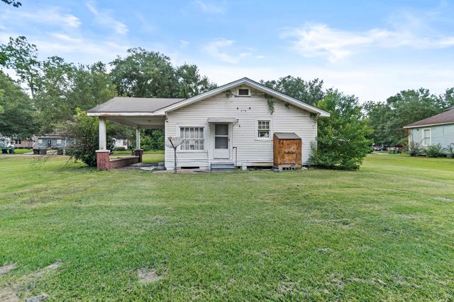 512 Miller St., Hattiesburg, MS 39401