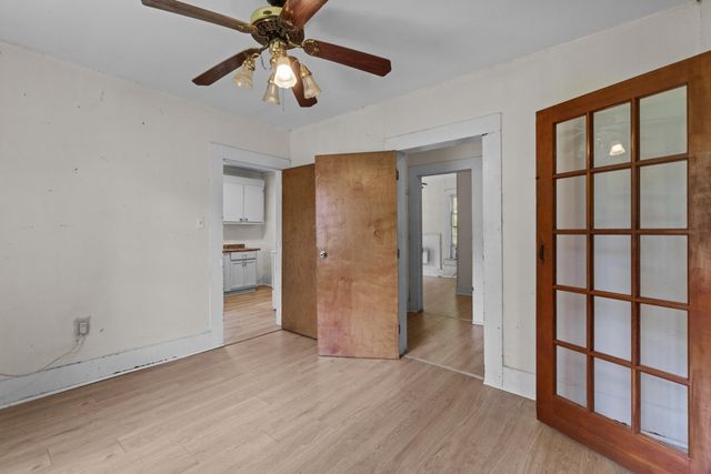 512 Miller St., Hattiesburg, MS 39401