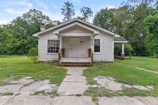 512 Miller St., Hattiesburg, MS 39401