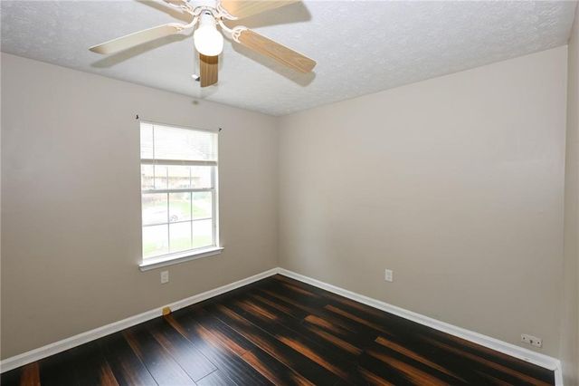 5589 Emerald Glen, Stone Mountain, GA 30088