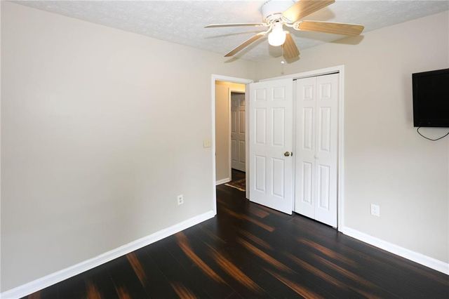 5589 Emerald Glen, Stone Mountain, GA 30088