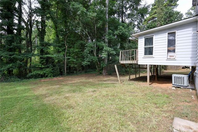 5589 Emerald Glen, Stone Mountain, GA 30088
