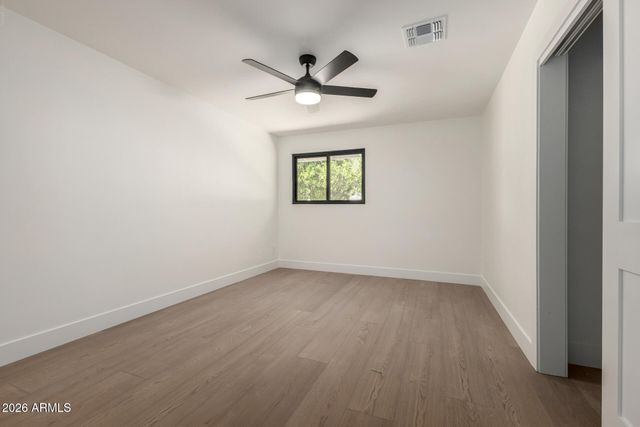 2825 E CAMPBELL Avenue, Phoenix, AZ 85016