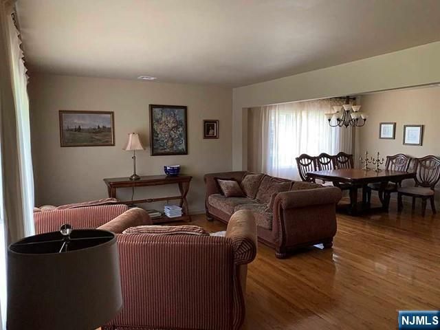 126 Hawthorne Avenue, Park Ridge, NJ 07656