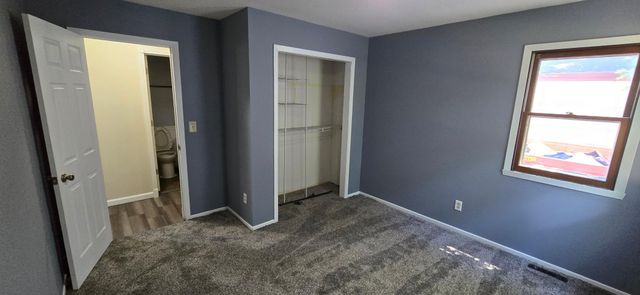 207 14th Street S, Moorhead, MN 56560