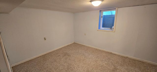 207 14th Street S, Moorhead, MN 56560