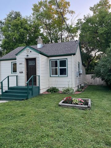 207 14th Street S, Moorhead, MN 56560