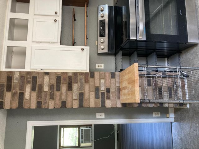 207 14th Street S, Moorhead, MN 56560