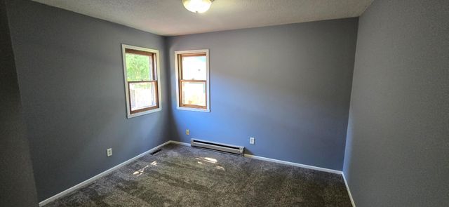 207 14th Street S, Moorhead, MN 56560