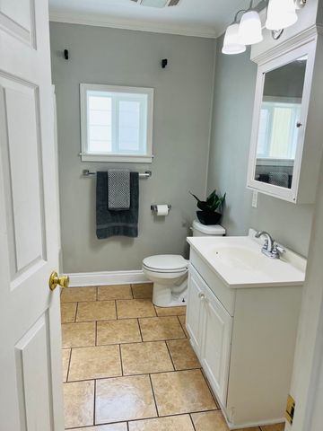 1118 Academy St, Houma, LA 70360