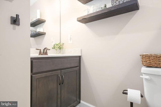 7117 PULLEN DR, Fredericksburg, VA 22407