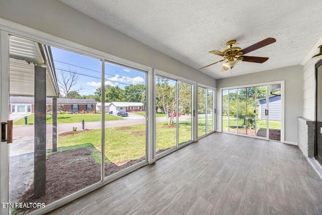 7228 Elmbrook Lane, Knoxville, TN 37918