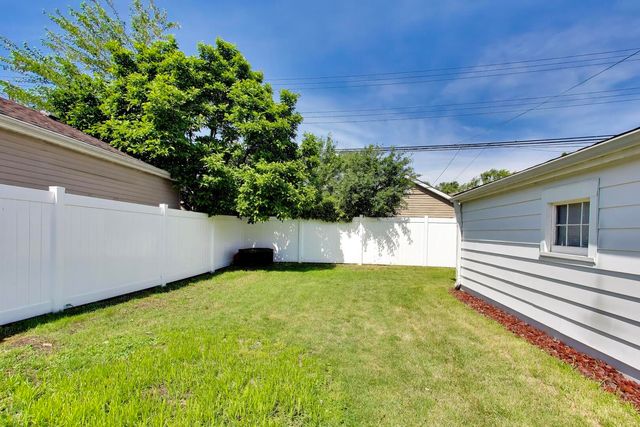 5116 N Nordica Avenue, Chicago, IL 60656