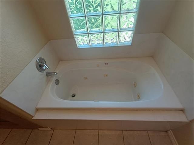 1207 Cedar DR, Marble Falls, TX 78654