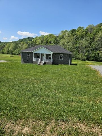 4070 Hartsville Rd, Lafayette, TN 37083