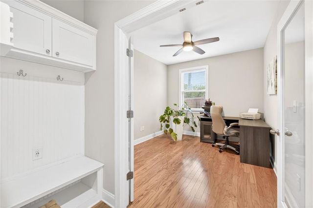 100 Summit Lane, Woodstock, GA 30189