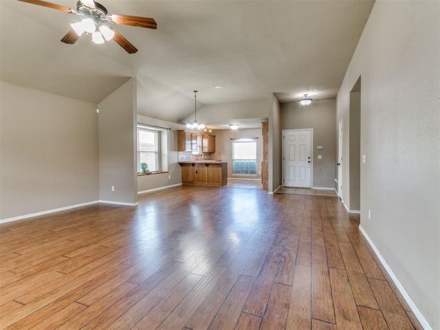 2327 Tortoise Drive, Midwest City, OK 73130