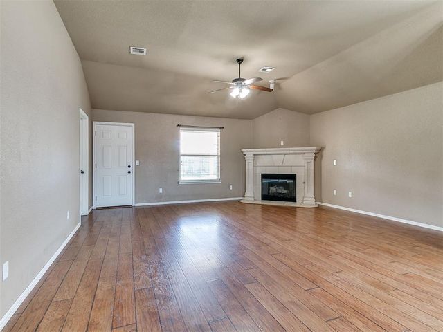 2327 Tortoise Drive, Midwest City, OK 73130
