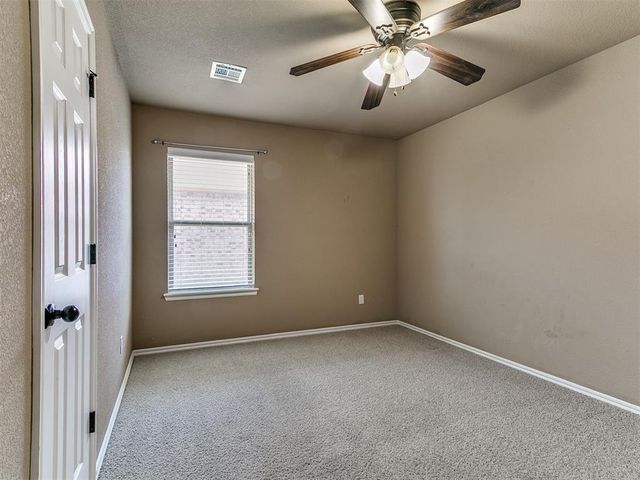 2327 Tortoise Drive, Midwest City, OK 73130