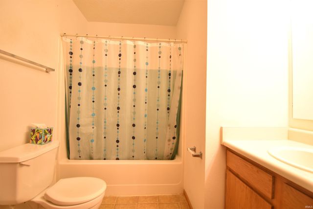 1109 W Pine Meadow Drive, Bloomington, IN 47403