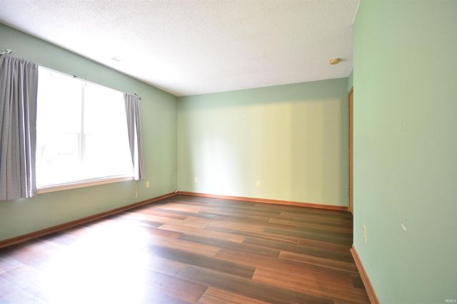 1109 W Pine Meadow Drive, Bloomington, IN 47403