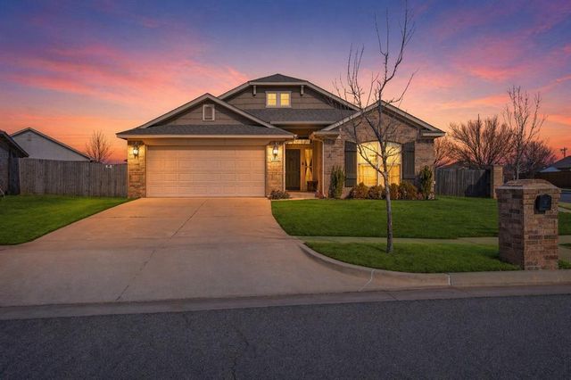 19117 Hecho Drive, Edmond, OK 73012