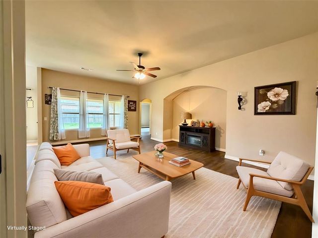 19117 Hecho Drive, Edmond, OK 73012