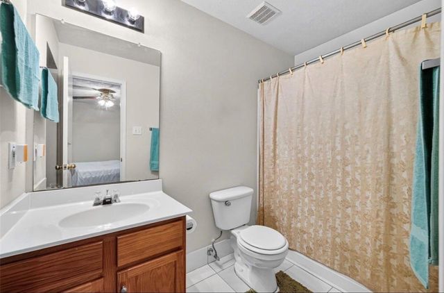 11719 Fossil Rock Lane, Houston, TX 77034