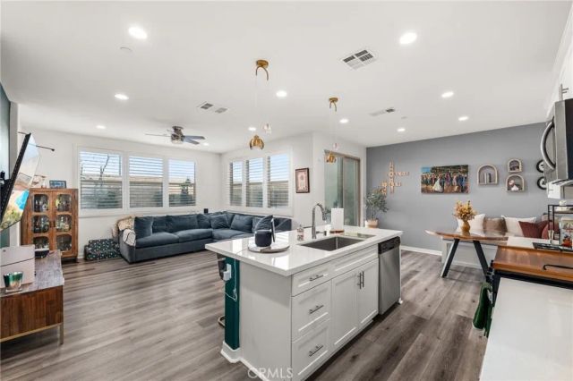 4321 S Cantos Paseo 27, Ontario, CA 91761