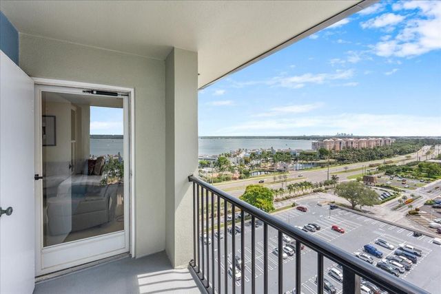 5220 BRITTANY DRIVE S 1501, St Petersburg, FL 33715