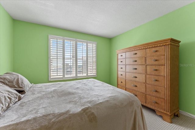 5220 BRITTANY DRIVE S 1501, St Petersburg, FL 33715