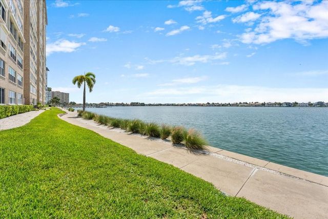 5220 BRITTANY DRIVE S 1501, St Petersburg, FL 33715
