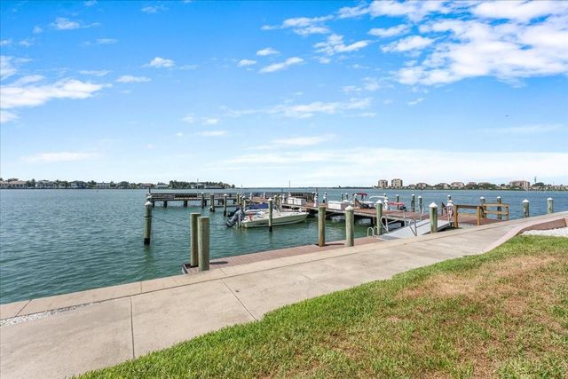 5220 BRITTANY DRIVE S 1501, St Petersburg, FL 33715